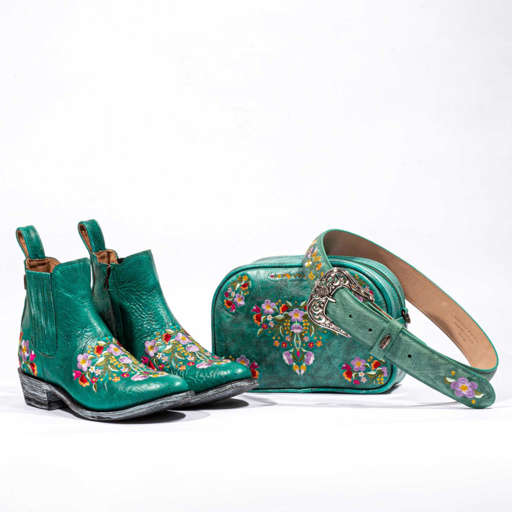 Boots western avec broderies florales  - Frida sonora - Santiags femme