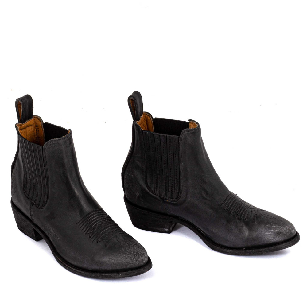 ESTUDIO BIS BLACK RANCHEIRO