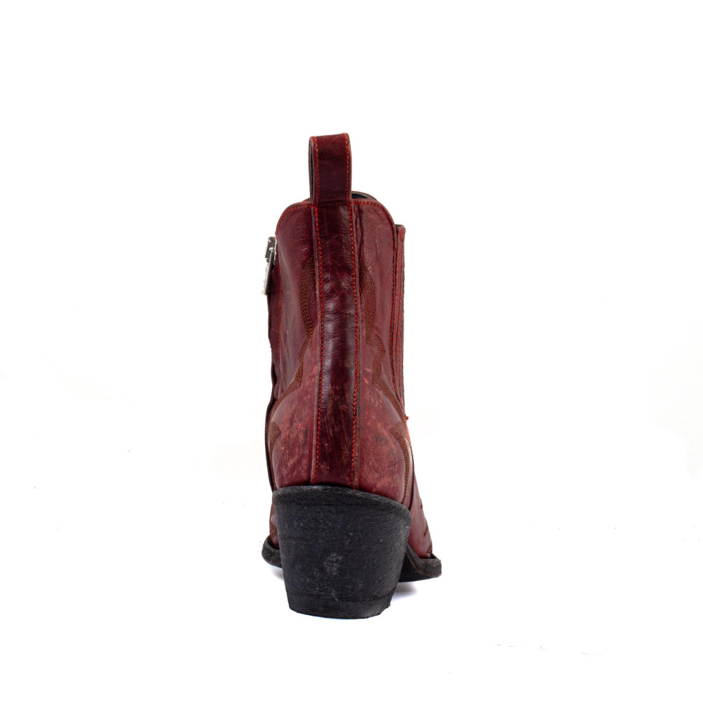 FURY CHERRY RED