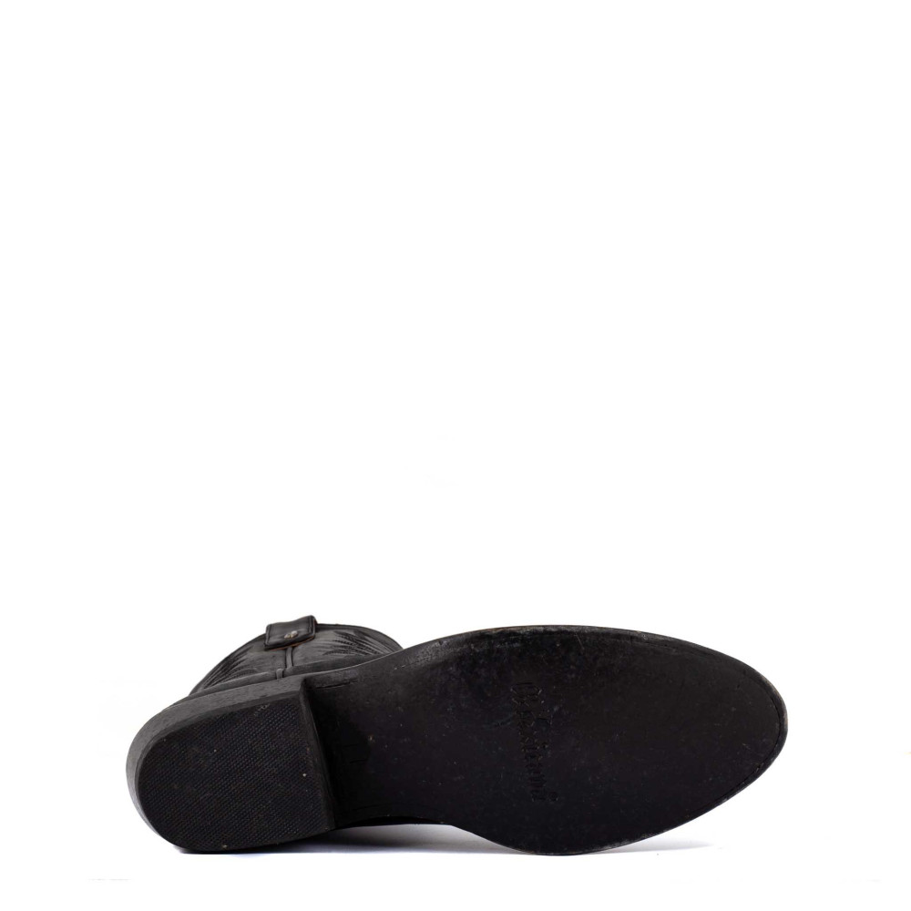 FREDDY 11 BLACK