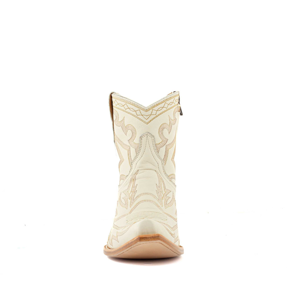 FANTASIA 7 WHITE TRIGGER