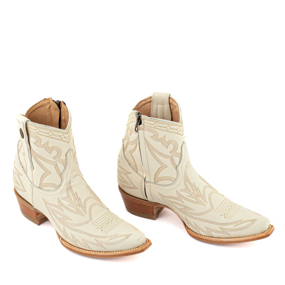 Bottines santiags en cuir creme, surpiqures western - Fantasia 7 white - Santiags femme