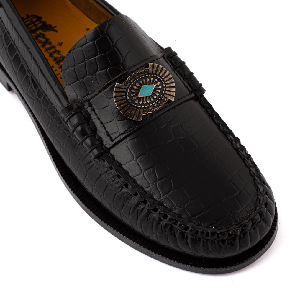 Mocassins western  en cuir écaillée avec bijou turquoise - Hampton Black embossed - Mocassins femme