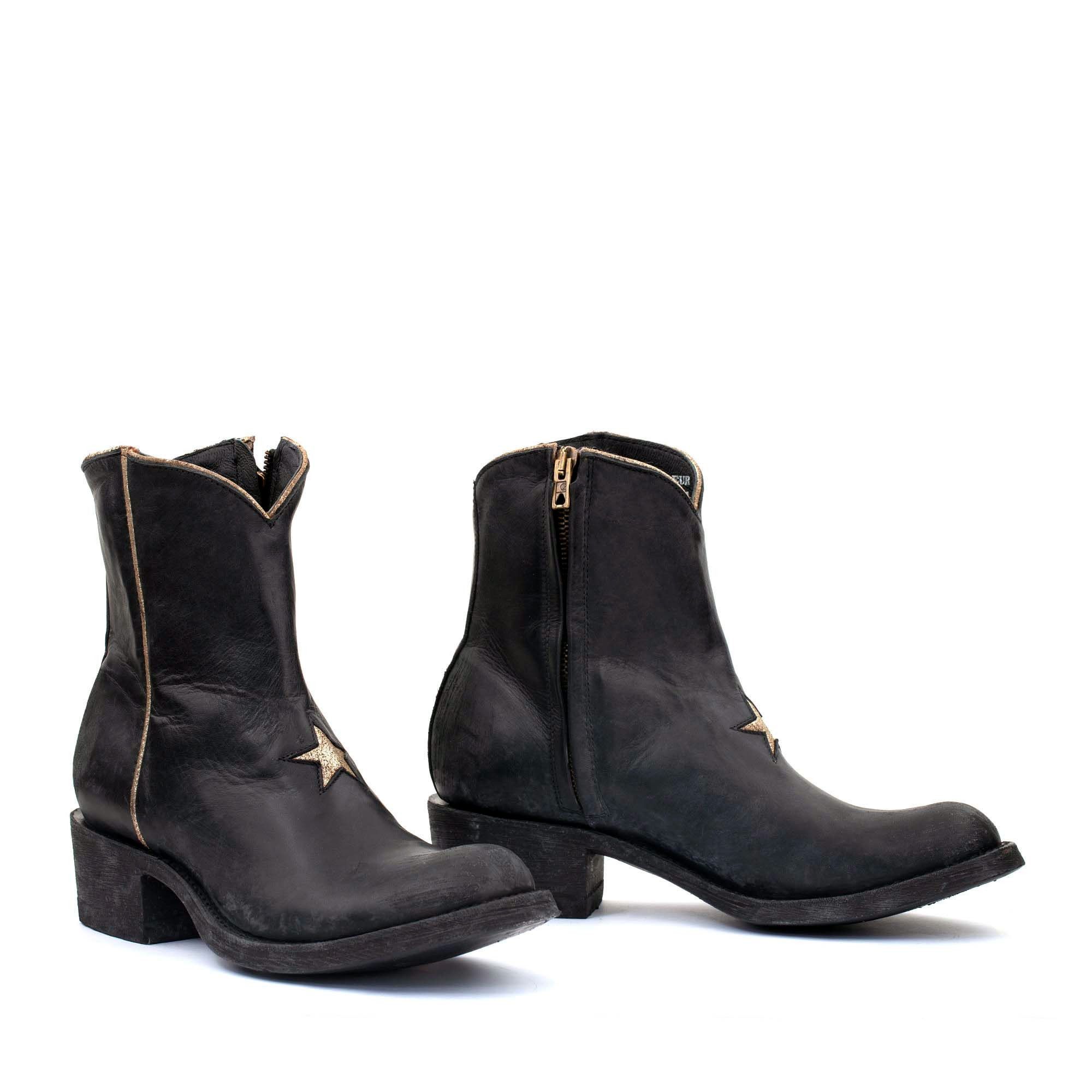 STAR BLACK / FUSIL ROUNDED TOE ANKLE BOOTS WITH STAR  AND SIDE ZIP CLOSURE  Total heel height 1.8 Inches  100% cow leather  Colo