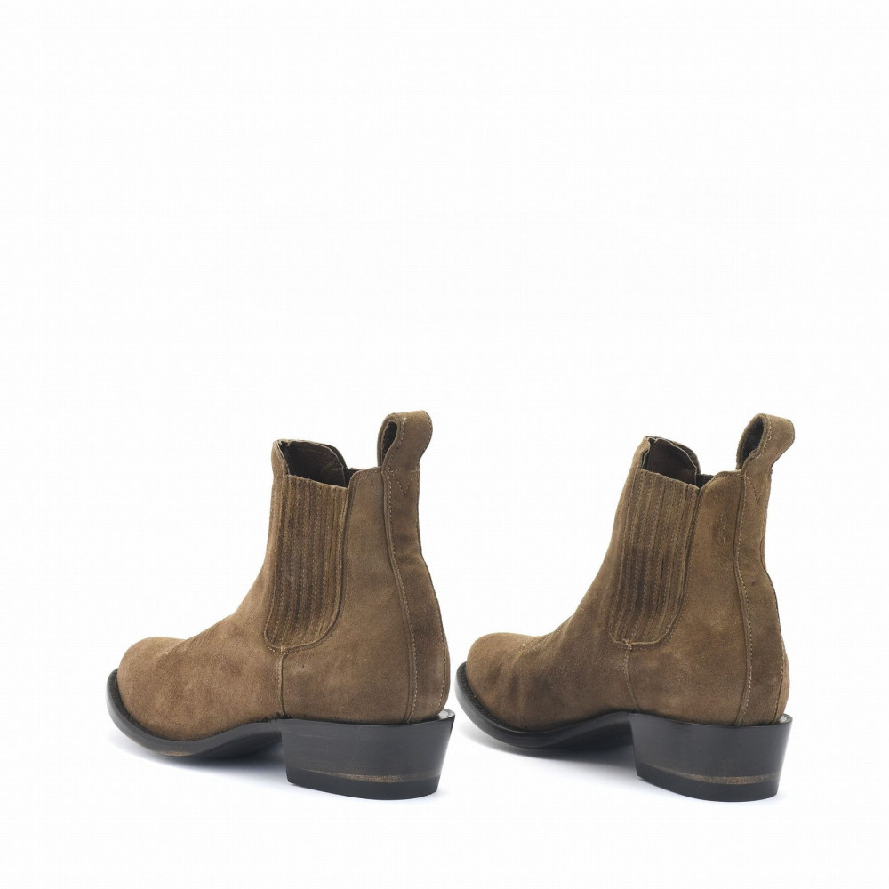 ESTUDIO BIS BROWN ANTE PREMIER ANKLE BOOTS WITH ROUNDED TOE,
COWBOY STYLE STITCHING
ELASTICIZED SIDES PANEL 
Total heel heigh