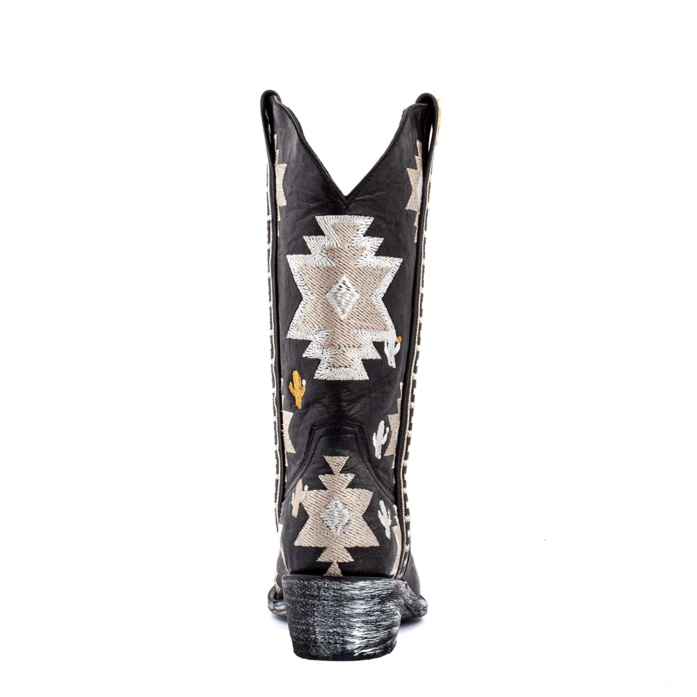 Chill Black Cowboy Boots | Timeless Black Style | Mexicana