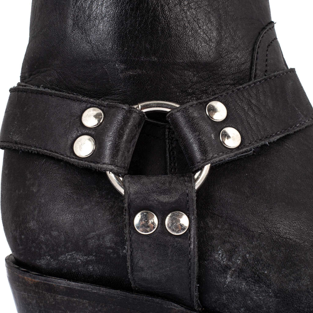 SANTANA BLACK